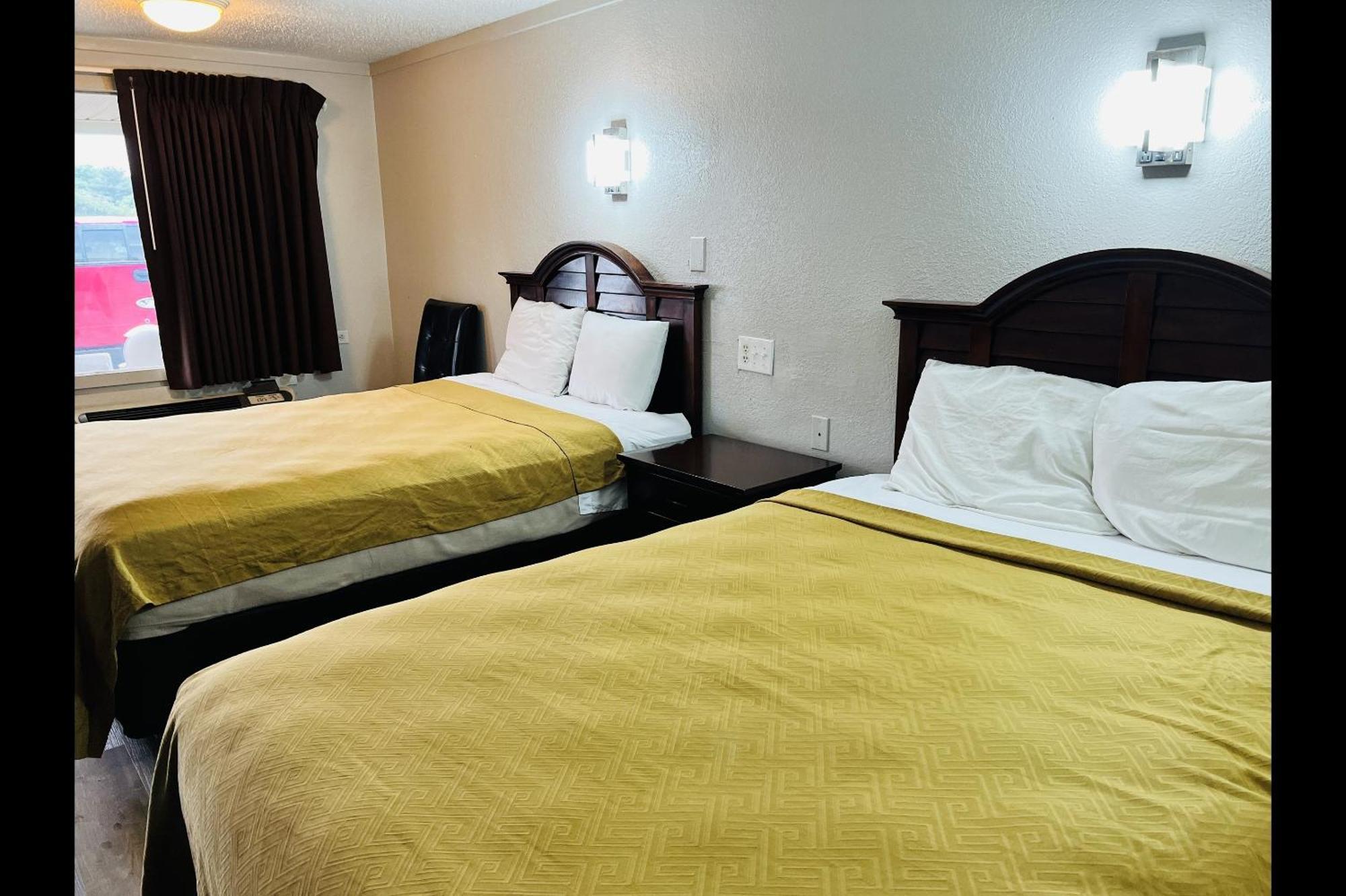 Cozy Garden Inn By Oyo Hwy 40 Richmond Bagian luar foto