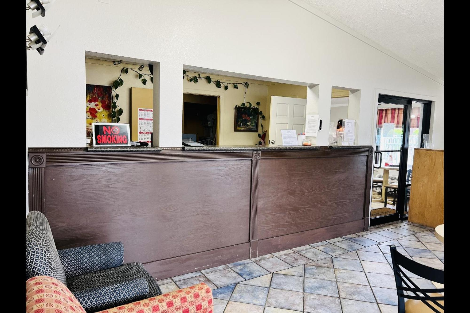 Cozy Garden Inn By Oyo Hwy 40 Richmond Bagian luar foto