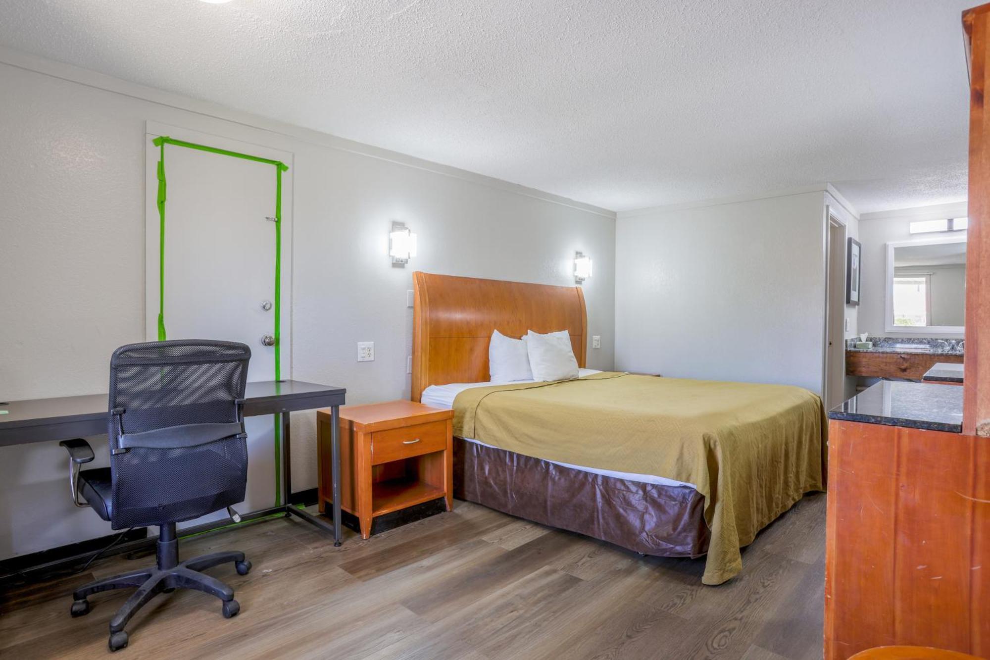 Cozy Garden Inn By Oyo Hwy 40 Richmond Bagian luar foto