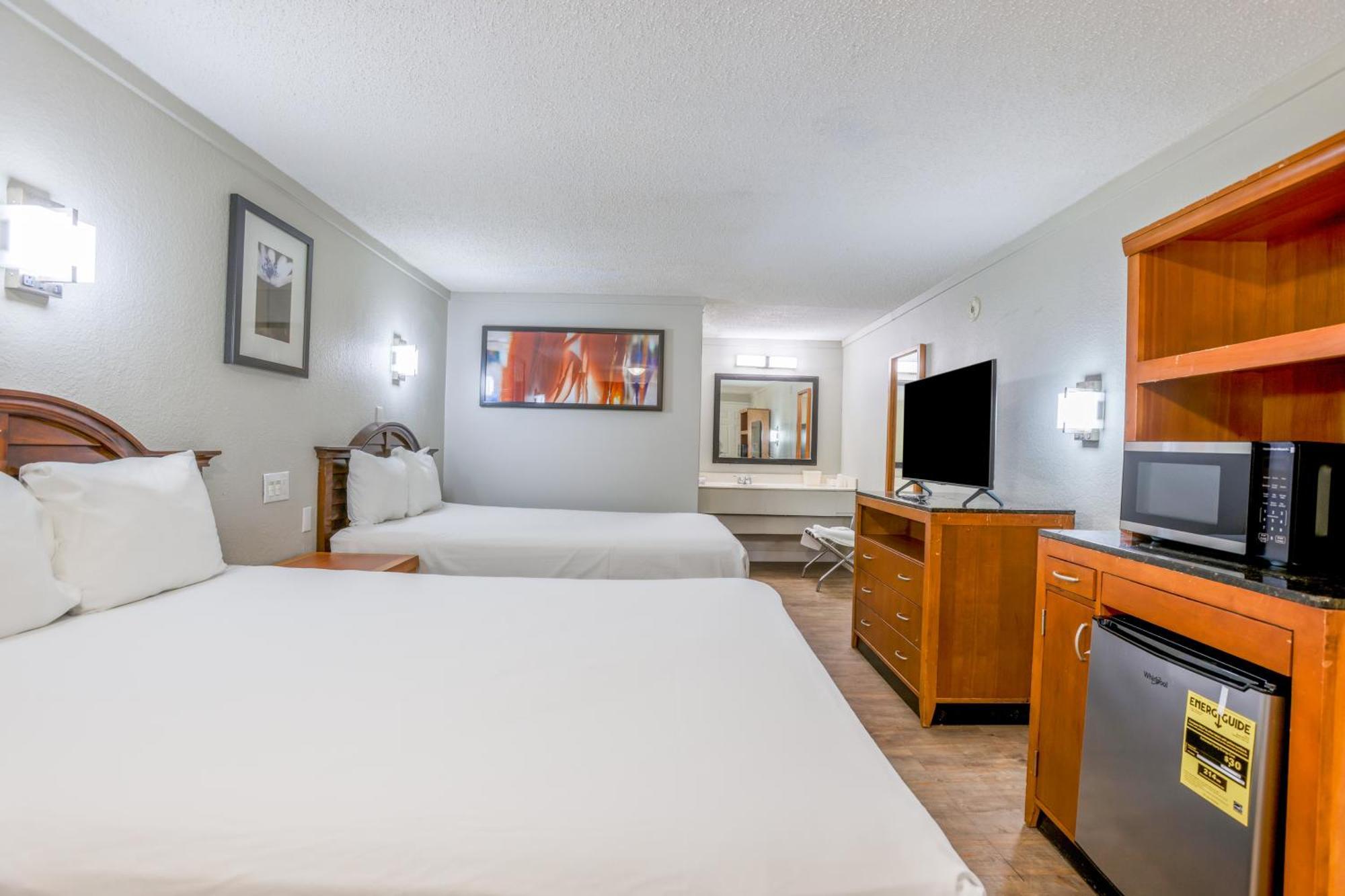 Cozy Garden Inn By Oyo Hwy 40 Richmond Bagian luar foto