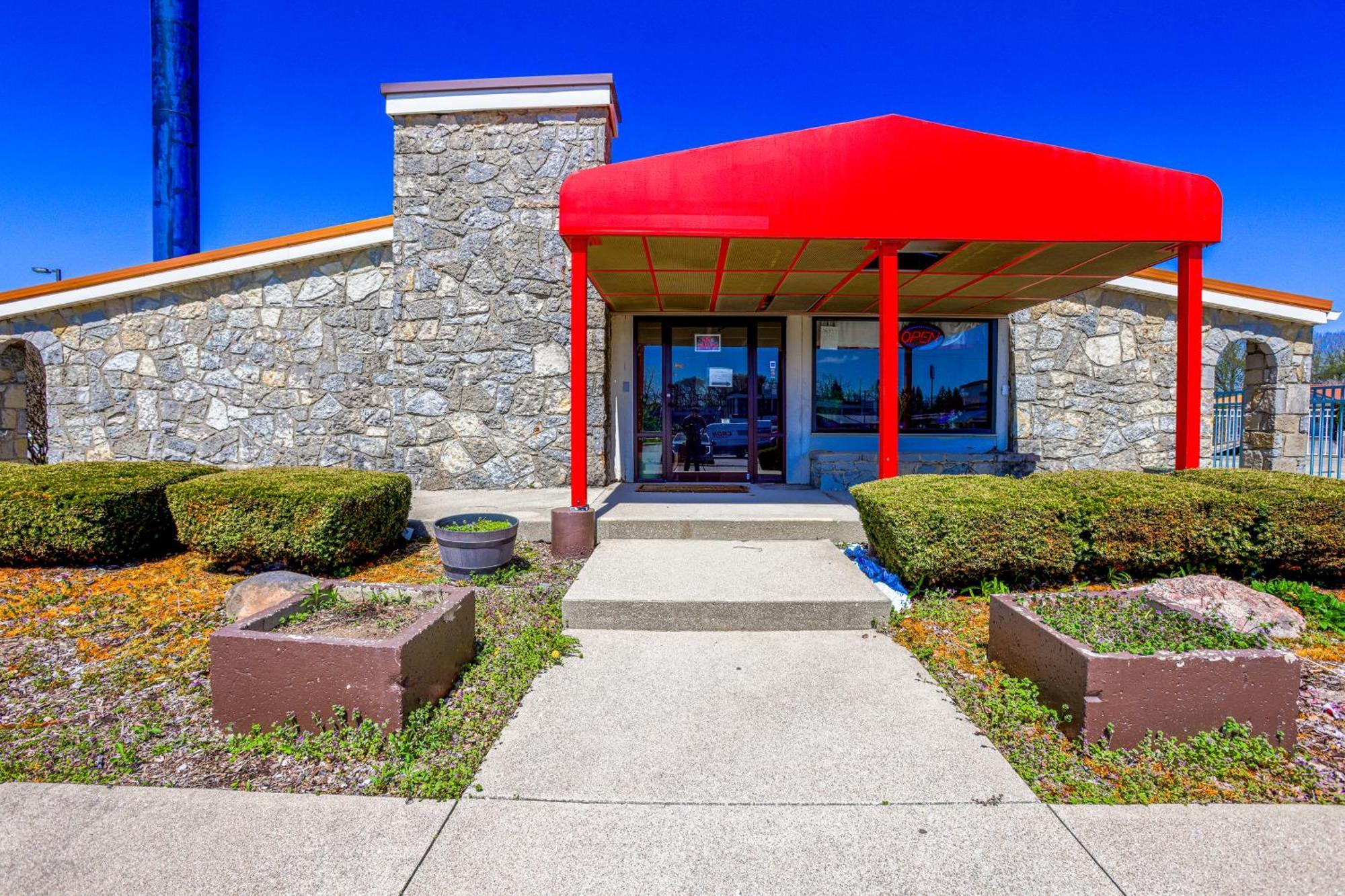 Cozy Garden Inn By Oyo Hwy 40 Richmond Bagian luar foto