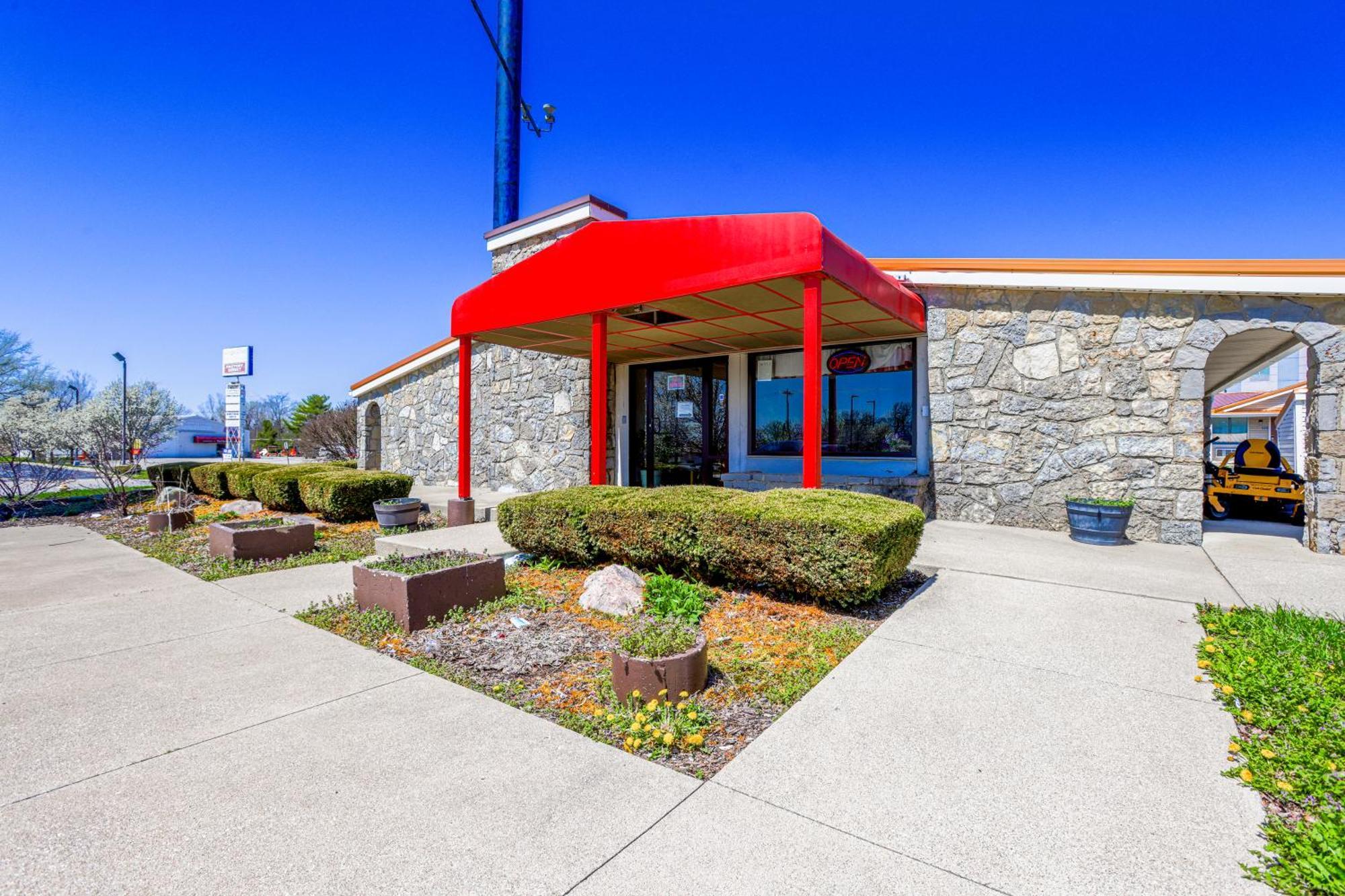 Cozy Garden Inn By Oyo Hwy 40 Richmond Bagian luar foto