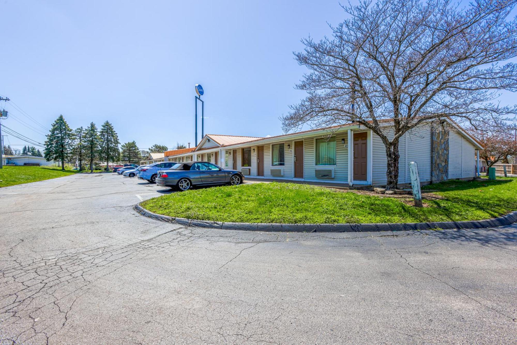 Cozy Garden Inn By Oyo Hwy 40 Richmond Bagian luar foto
